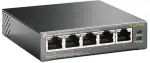 מתג TP-Link TL-SG1005P בזווית, מארז מתכת ללא מאוורר